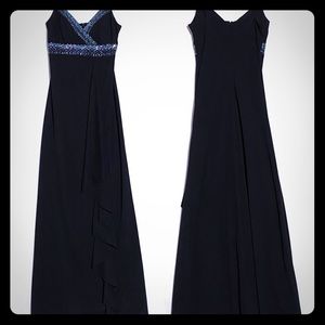 Sophisticated Formal By De Laru Collection Size3/4